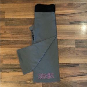Retired Zumba Black and Gray Capri Pants Size XSmall